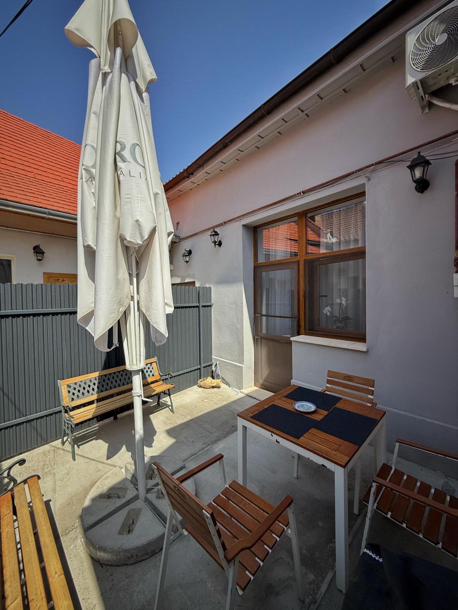Marco'S Studio Făgăraş Exterior foto